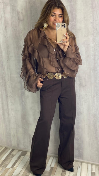 Blusa efecto seda con volantes marrón chocolate