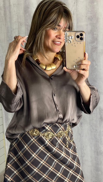 Gargantilla dorada y marrón chocolate en metal y tela