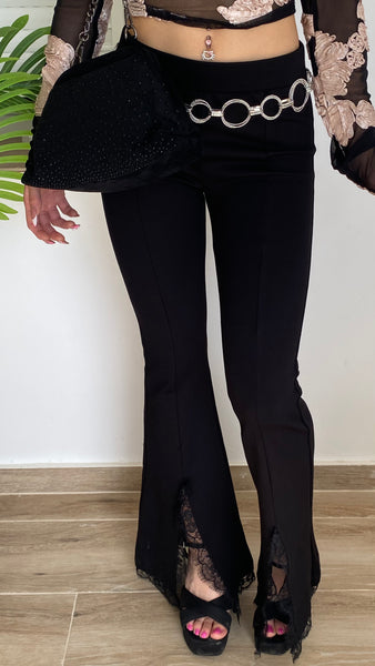 Pantalón negro de punto elástico campana