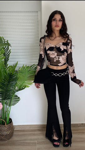 Top bordado transparente de tul