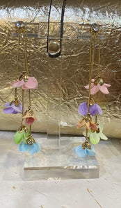 Pendientes largo de acero con flores