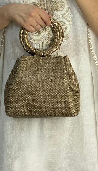 Bolso de pequeño de rafia con asa redonda