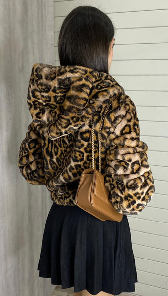 Chaqueta leopardo de pelo sintético