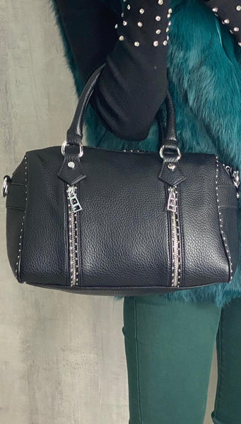 Bolso negro de poli piel con tachas