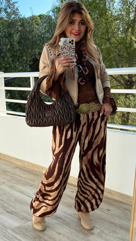 Pantalón bombacho satinado beige y marrón chocolate