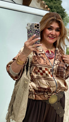 Chaqueta bomber satinada estampada