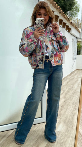 Chaqueta bomber estampada