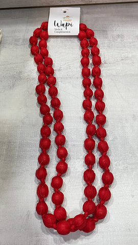 Collar bolas de seda en rojo vivo