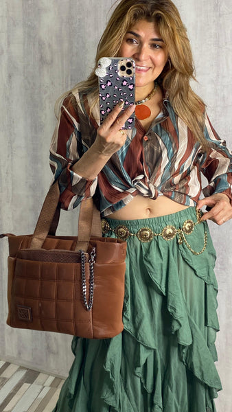 Bolso camel acolchado