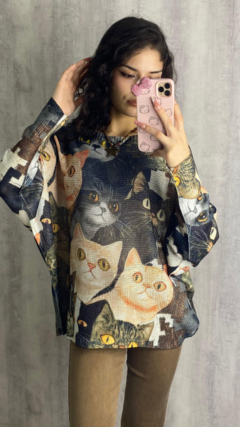 Jersey oversize estampado gatos en negro y beige