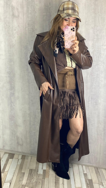 Gabardina de polipiel marrón chocolate