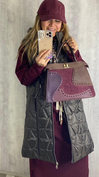 Bolso de polipiel en berenjena combinado con granate y marrón