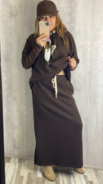 Conjunto de punto en marrón chocolate