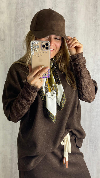 Gorra Carla marrón chocolate