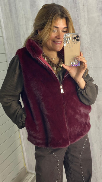 Chaleco granate de pelo sintético