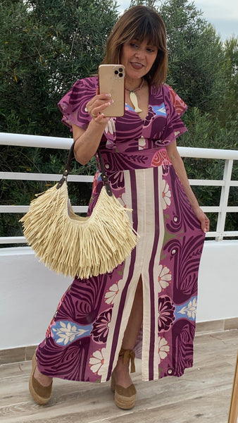 Capazo de rafia con flecos en blanco roto