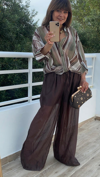 Blusa a rayas efecto deda en tonos verdes y marrón