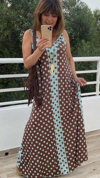 Vestido de punto frío a topos marrón y azul turquesa