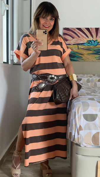 Vestido salmón a rayas marrones