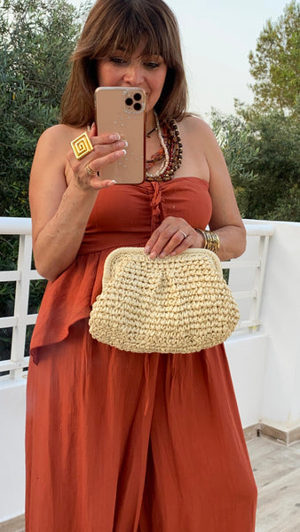 Bolso rafia pequeño de mano , color crudo