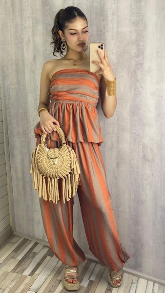 Conjunto a rayas de viscosa en teja y beige oscuro