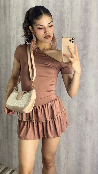 Bolso pequeño de rafia y polipiel