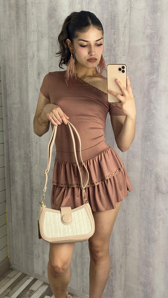 Bolso pequeño de rafia y polipiel