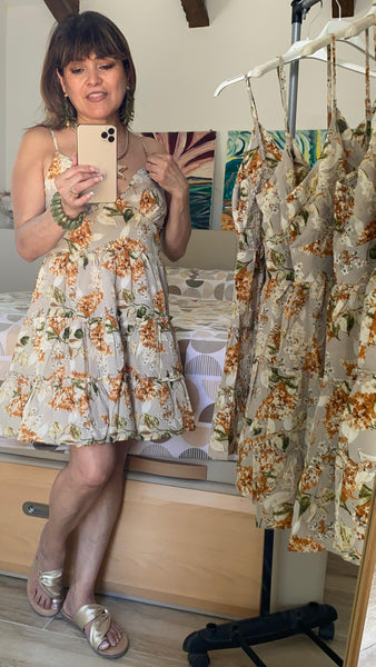 Vestido corto estampado de viscosa