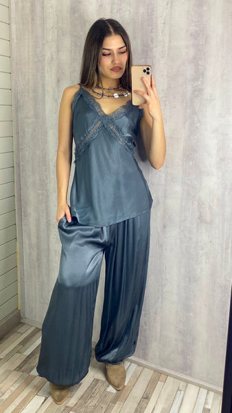 Lencera satinada en gris marengo